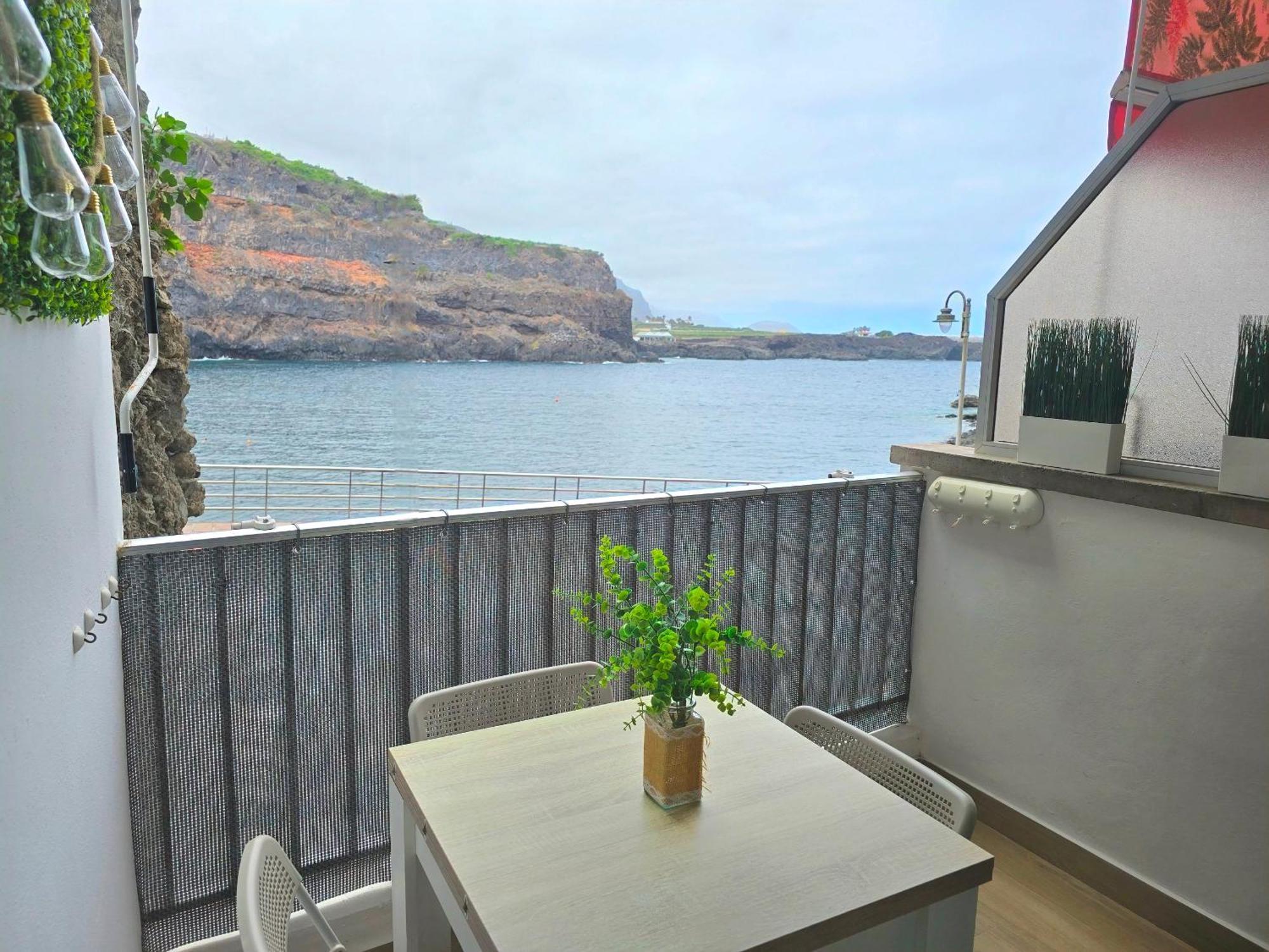 Relax Beachfront Vistas Al Mar In Tenerife * Icod De Los Vinos